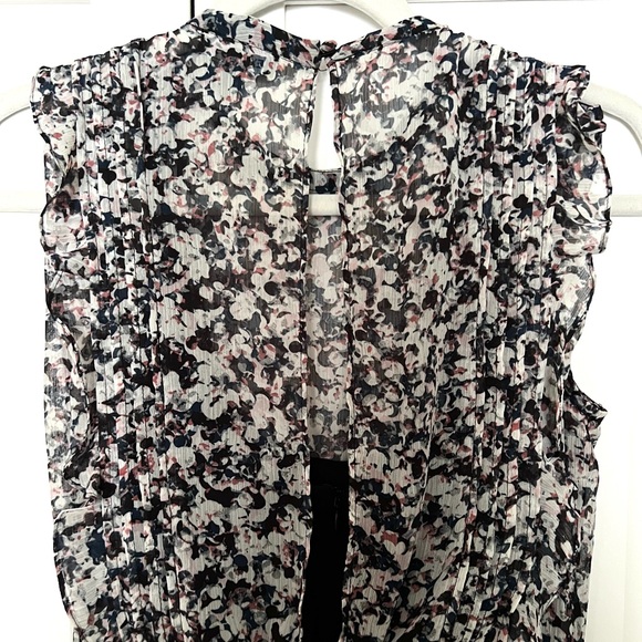 Express Floral Ruffle Mini Dress - Picture 4 of 4